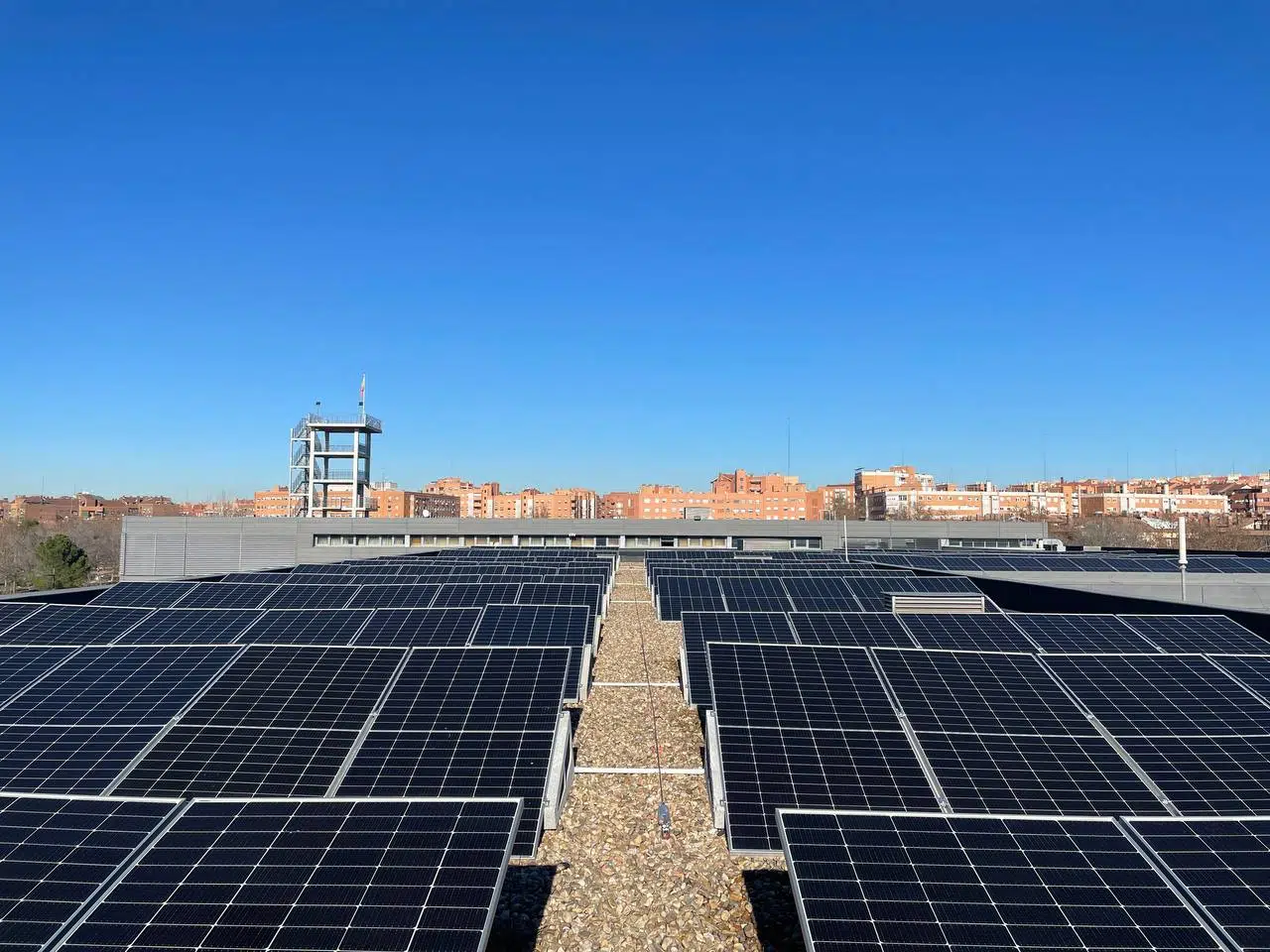 Revolución de los tejados y a por el 100% de alumbrado a LED - el plan para un Alcorcón con soberanía energética